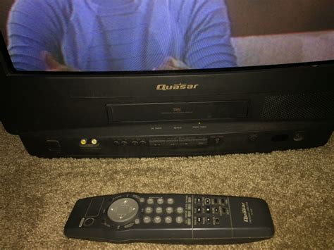 Quasar Tv Vcr Combo 20 Inch With Remote Ebay