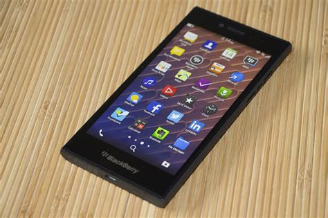 Opera apps & browsers are the best way for you to enjoy the web. BlackBerry Leap Review! | CrackBerry.com