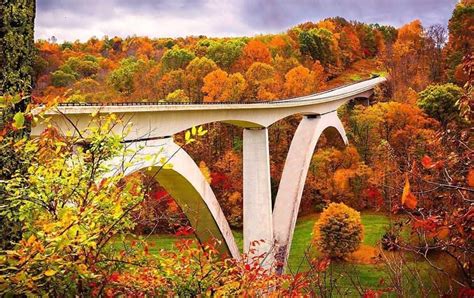 Beautiful Fall Foliage At The Natchez Trace Parkway Double Arch Bridge