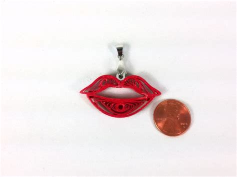 Red Lips Quilled Kiss Pendant Handmade Necklace Sweethearts And Crafts