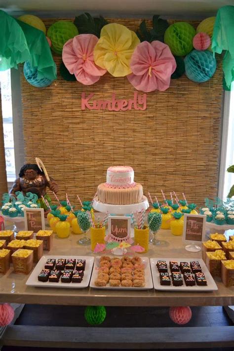 A moana inspired birthday party is a great way to celebrate anyone's birthday at any age, especially right there in fort collins, loveland, and windsor the decor for this party is so cute! Moana Birthday Party Ideas | Photo 15 of 21 | Luau ...