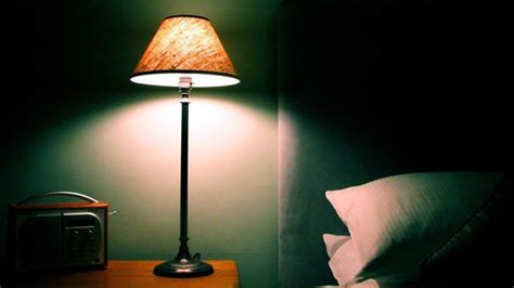 Are The Dim Lights Of Your Room Making You Dumb Health News India Tv