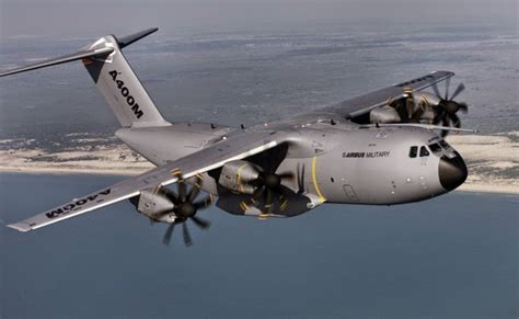 HIDUP BIAR CERIA: Pesawat A400M Pertama Milik TUDM Selamat ...