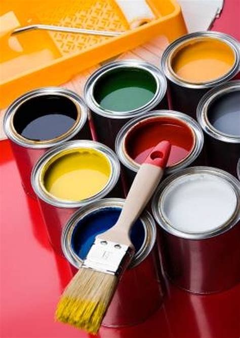 Often the owner wanted to remove the used cabinets while they remodel the kitchen. What Type of Paint Should Be Used for Kitchen Cabinets? | eHow