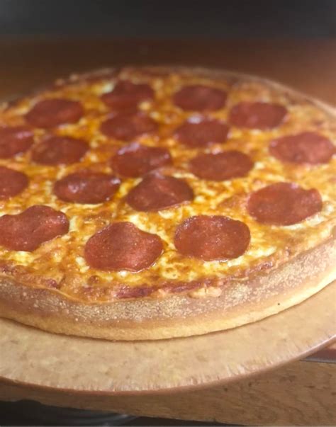 Cascade Pizza - ‼️Add a 10 inch pizza for $10 with any...