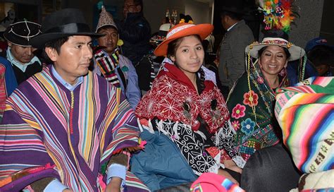 Pueblos Originarios Indígenas Avanzan Junto Al Desarrollo De Bolivia