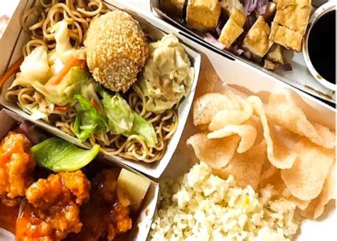 Your Guide To Chinese Food Delivery Available Now Booky