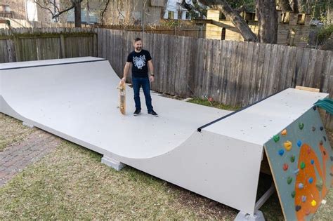 how to make a mini ramp diy halfpipe in 2020 with images mini ramp outdoor ramp concrete