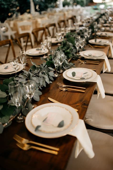 Alexismarie Events Wedding Planning And Floral Design Rustic Elegance