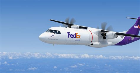 Pilot career path takes flight in FedEx venture with feeders, colleges