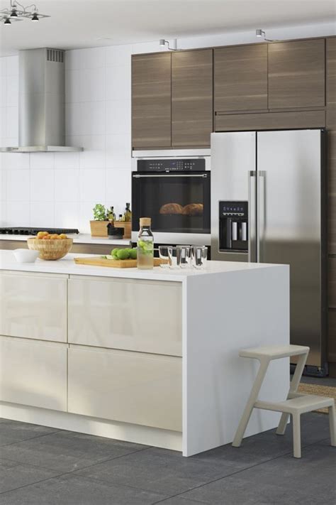However, if you are not one of these people and are looking for an installer, fear not. The perfect fit for your new kitchen! IKEA kitchen appliances integrate seamlessly into SEKTION ...