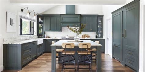 Some designers alarm blooming the fresh neutral color. 15 Best Green Kitchens - Ideas for Green Kitchen Design
