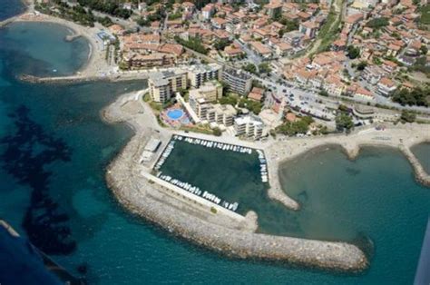 Yes, our 2021 property listings offer a large selection of 1,678 vacation rentals near san lorenzo al mare. Hotel Riviera dei Fiori - San Lorenzo Al Mare (Imperia ...