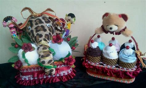 Check spelling or type a new query. Cara Menghias Hantaran Pernikahan Pakaian Dalam - Contoh ...
