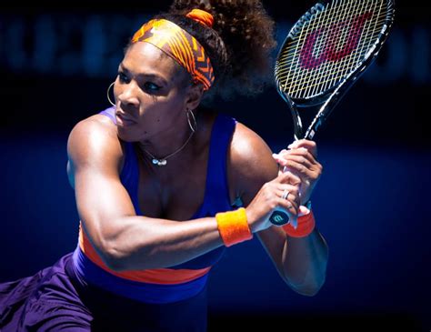 Pregnant Serena Williams Poses Naked on Magazine Cover DMM英会話 デイリーニュース