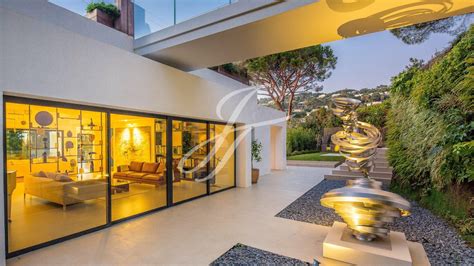 Ad Sale House Cannes Basse Californie 06400 7 Rooms 420 M² John