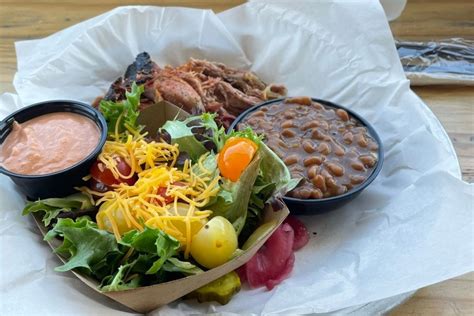 17 Pensacola Beach And Navarre Beach Restaurants To Try Always On The Shore