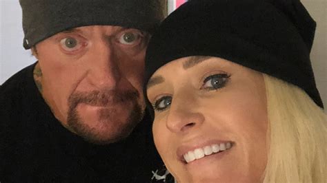 Undertaker And Michelle Mccool Wedding Pictures