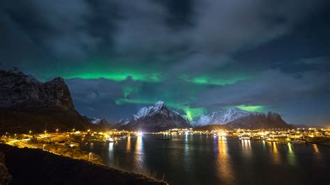 Norway Lofoten Islands Night Northern Lights Coast Lights