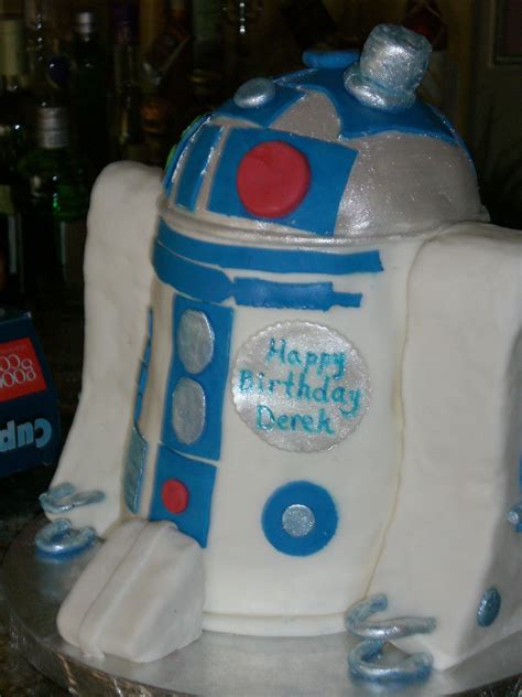 Dereks R2d2 Birthday Cake Birthday Derek Birthday Cake