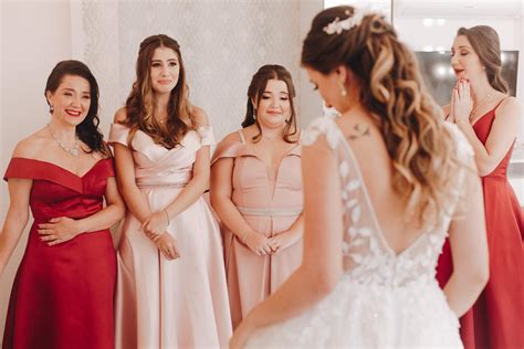 15 Fotos Da Noiva Com As Madrinhas De Casamento Ideias Para Te Inspirar