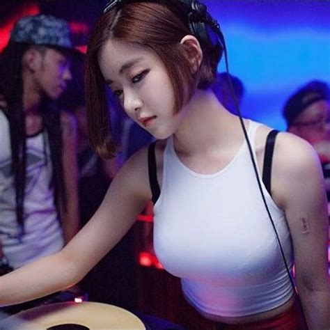 Stream Dj Soda 2016 Korean Nonstop Dance Cute Remix By Mr Unknown Listen Online For Free On