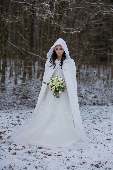 Beautiful Winter Bride Winterweddingwonderland Winter Wedding Dress