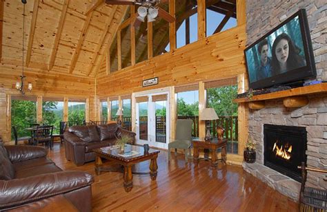 Cabin amenities include outdoor hot tubs, private decks, free wifi, full kitchens, outdoor grills and more. Timber Tops Luxury Cabin Rentals (Pigeon Forge, TN ...