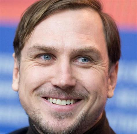 Lars eidinger (born 21 january 1976) is a german stage and film actor. Regisseur Ostermeier hielt nicht viel von Lars Eidinger - WELT