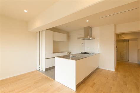 価格は販売店が独自に定めていますので、詳しくは販売店におたずねください。 *価格にはオプションは含まれません。 *価格はパンク修理キット、タイヤ交換用工具付の価格です。 *保険料、税金（除く消費税）、登録料などの諸費用は別途申し受けます。 *自動車リサイクル法の施. 憧れの対面式♪ペニンシュラキッチンの特徴 | リフォーム費用 ...