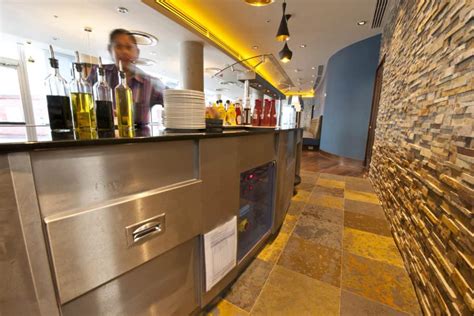 Top Tips On Commercial Kitchen Design In Hotels Rda