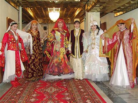 Узбекские платья на келин салом 84 фото