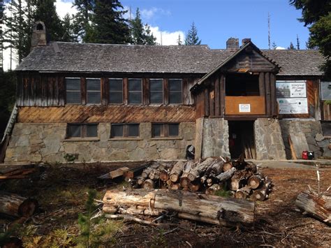 Restoring Oregon's Historic Santiam Pass Ski Lodge - My Oregon News