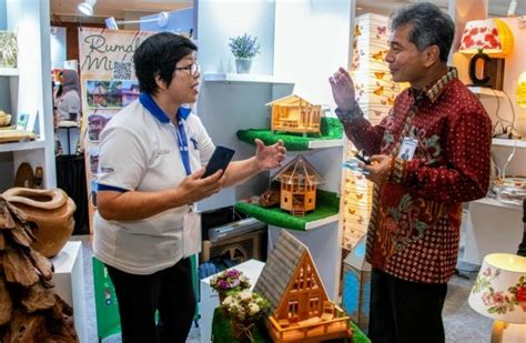 Hingga 28 september 2020, program bpum umkm sudah terealisasi 72,46%, dengan nilai total anggaran yang digelontor. 4 Program BRI Bantu UMKM Terdampak COVID-19 | Infobanknews