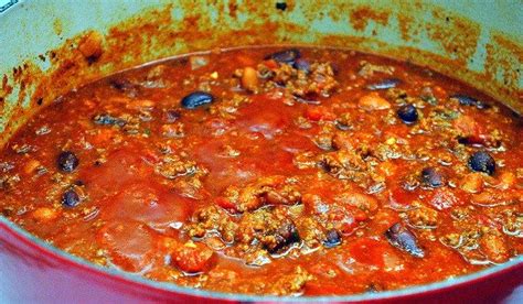 Remove from the pot, then add the ground beef. The Pioneer Woman's Chili | Dutch oven chili recipe ...
