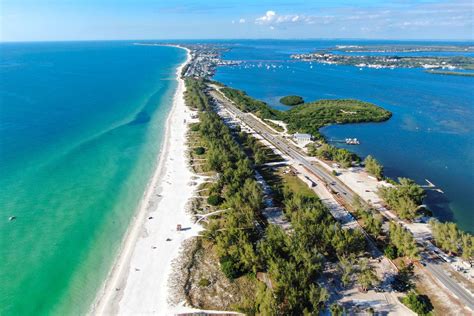 The 10 Best Small Towns In Florida Beach Town Best Places To Travel