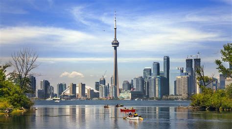 Must Visit Attractions In Toronto Canada