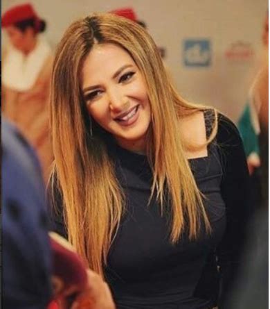 وحرصت الفنانة دنيا سمير غانم، على توجيه رسالة محملة بالدعوات إلى والدها الفنان سمير غانم ووالدتها الفنانة دلال عبد العزيز، وذلك عبر صفحتها الشخصية على موقع إنستجرام. دنيا سمير غانم تنشر صور جديدة من مهرجان دبى السينمائى ...