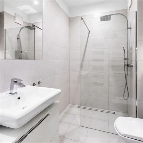 How To Maximise Space In A Small Bathroom Design Ideas Ccl