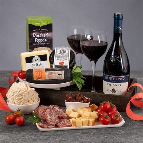 Mother's day gifts for that special woman. Italian Dinner For Mom - Mother's Day Gift Basket