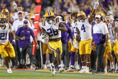 LSU Wisconsin Set For New Year S Day In ReliaQuest Bowl Crescent City Sports