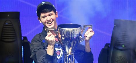 He is mainly known for competing in fortnite's world cup tournament. Fortnite's $3 Million World Cup Top Prize Just Went to a ...