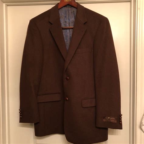 Alexander mcqueen's men's camel hair coat gives the vintage style a modern update, while topman and asos' alternatives keep things classic. Turnbury Suits & Blazers | Nwt Camel Hair Jacket | Poshmark