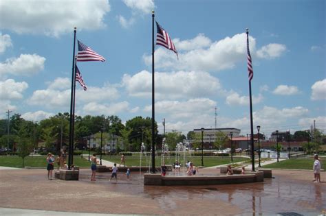 Photos de bowling green : Circus Square Park - Parks & Recreation - Bowling Green ...