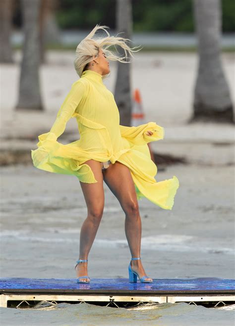 Rita Ora Sexy Ass And Camel Toe At Music Video Set In Miami Hot