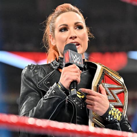 Raw 10 14 19 Charlotte Flair Vs Becky Lynch WWE Photo 43139211