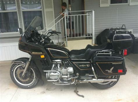 Honda gold wing 1982 technical specifications. Buy 1982 Honda Goldwing Interstate on 2040-motos
