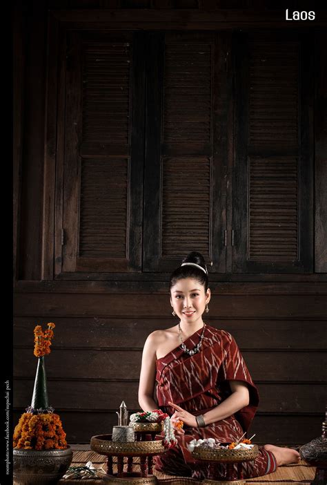 laos-ລາວ-laos-traditional-dress-traditional