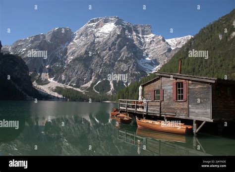 Esate Al Lago Di Braies Hi Res Stock Photography And Images Alamy