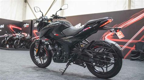 Bajaj Pulsar N160 First Ride Review Destined For Greatness